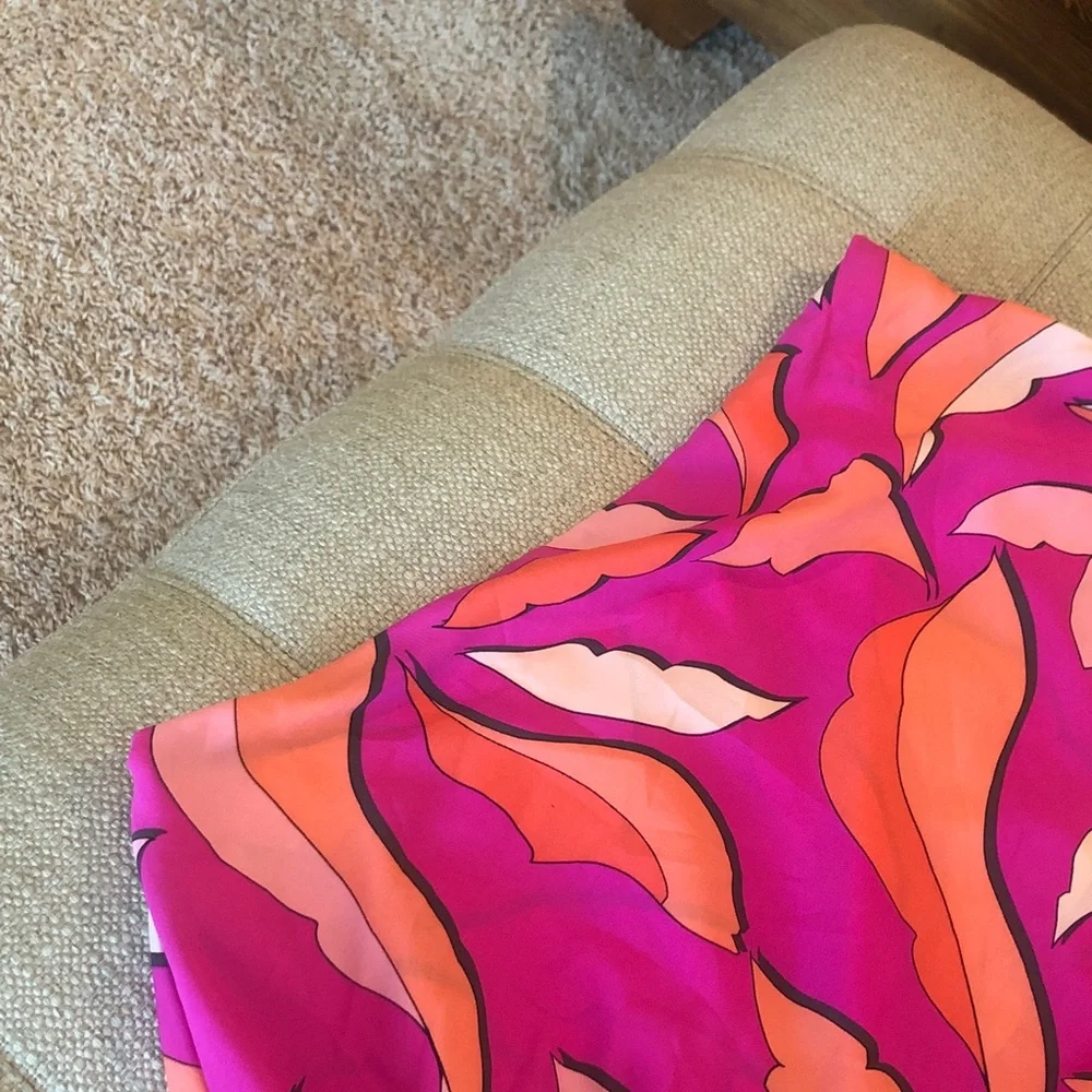 Tyche Fuchsia Pink Orange Printed Strapless Romper - Picture 4 of 7